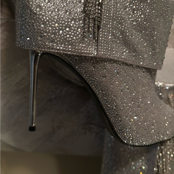 Steve Madden Sanya Stiletto Rhinestone Boots NWB - Picture 5 of 5